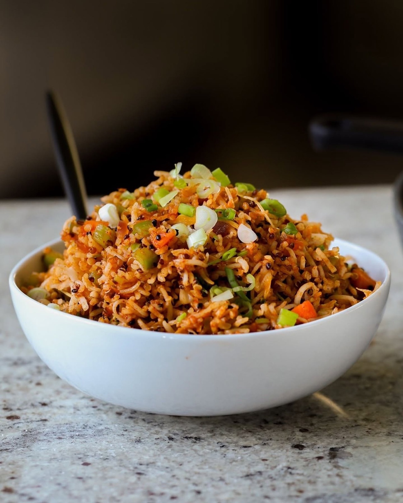 Spicy vegetable fried rice with spring onion